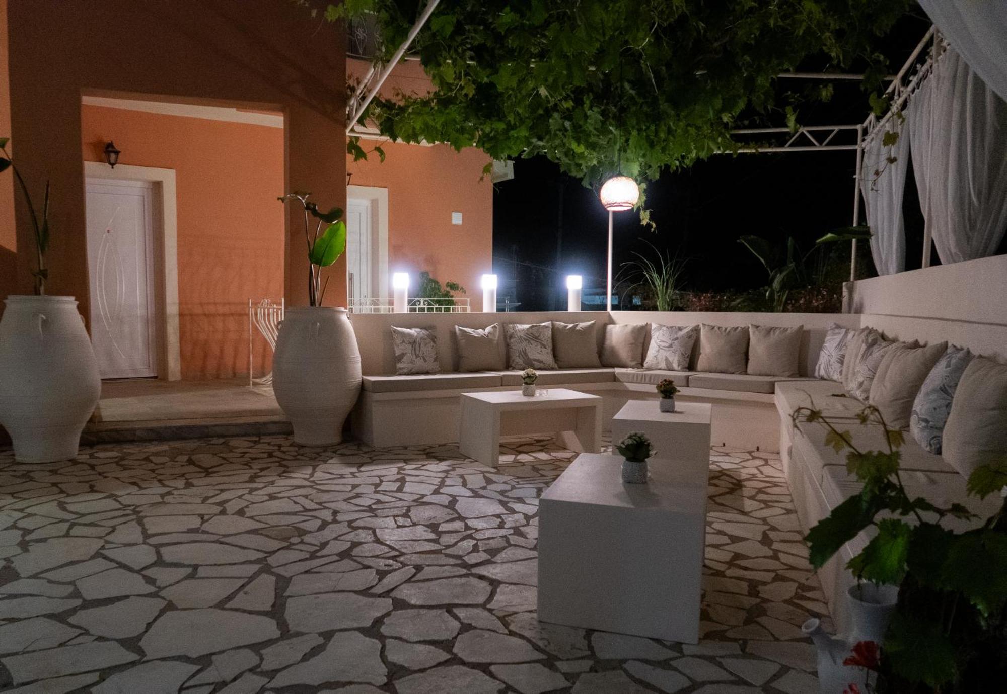 Cristina Apartments Gaios Eksteriør bilde